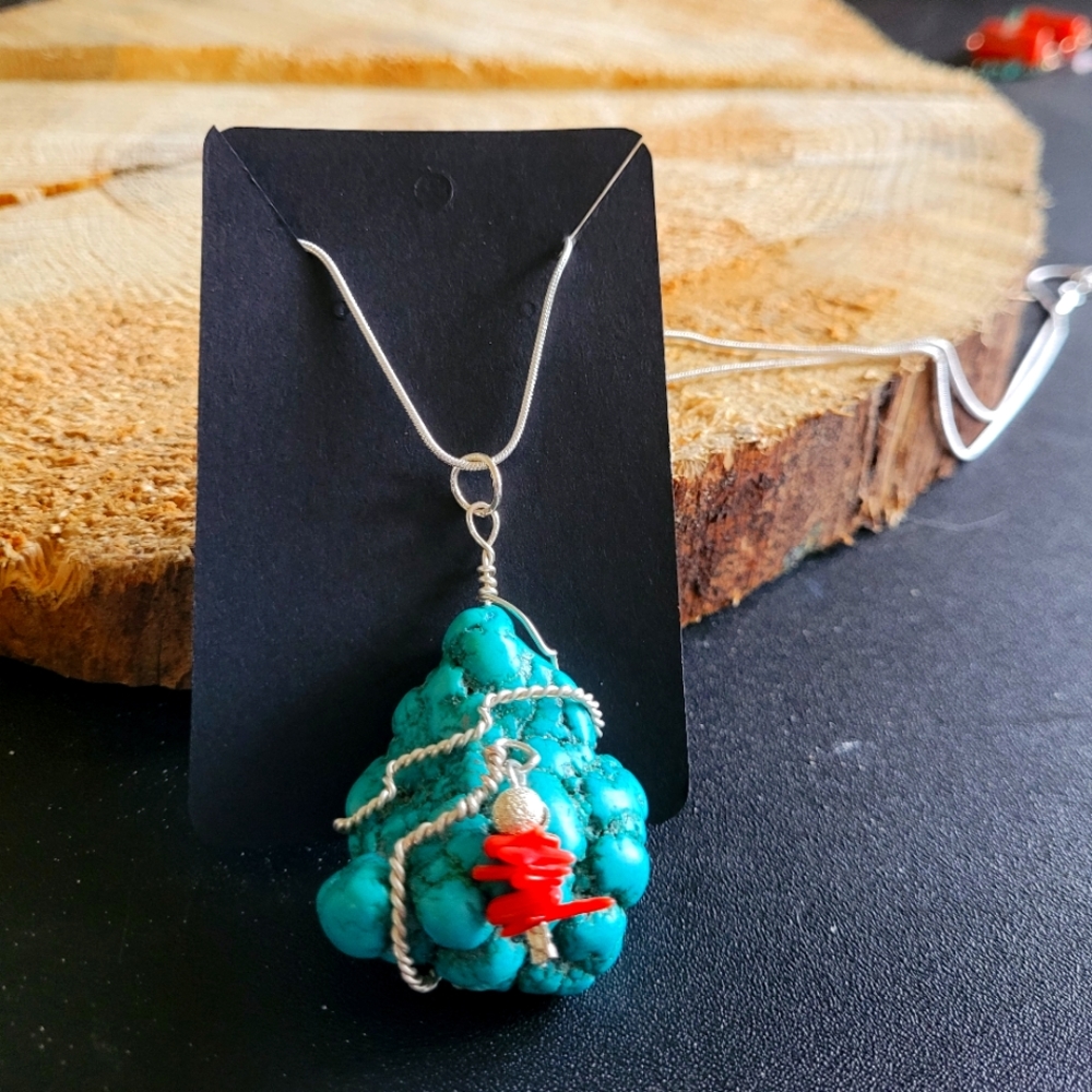 Hand made Turquoise & Coral necklace.
